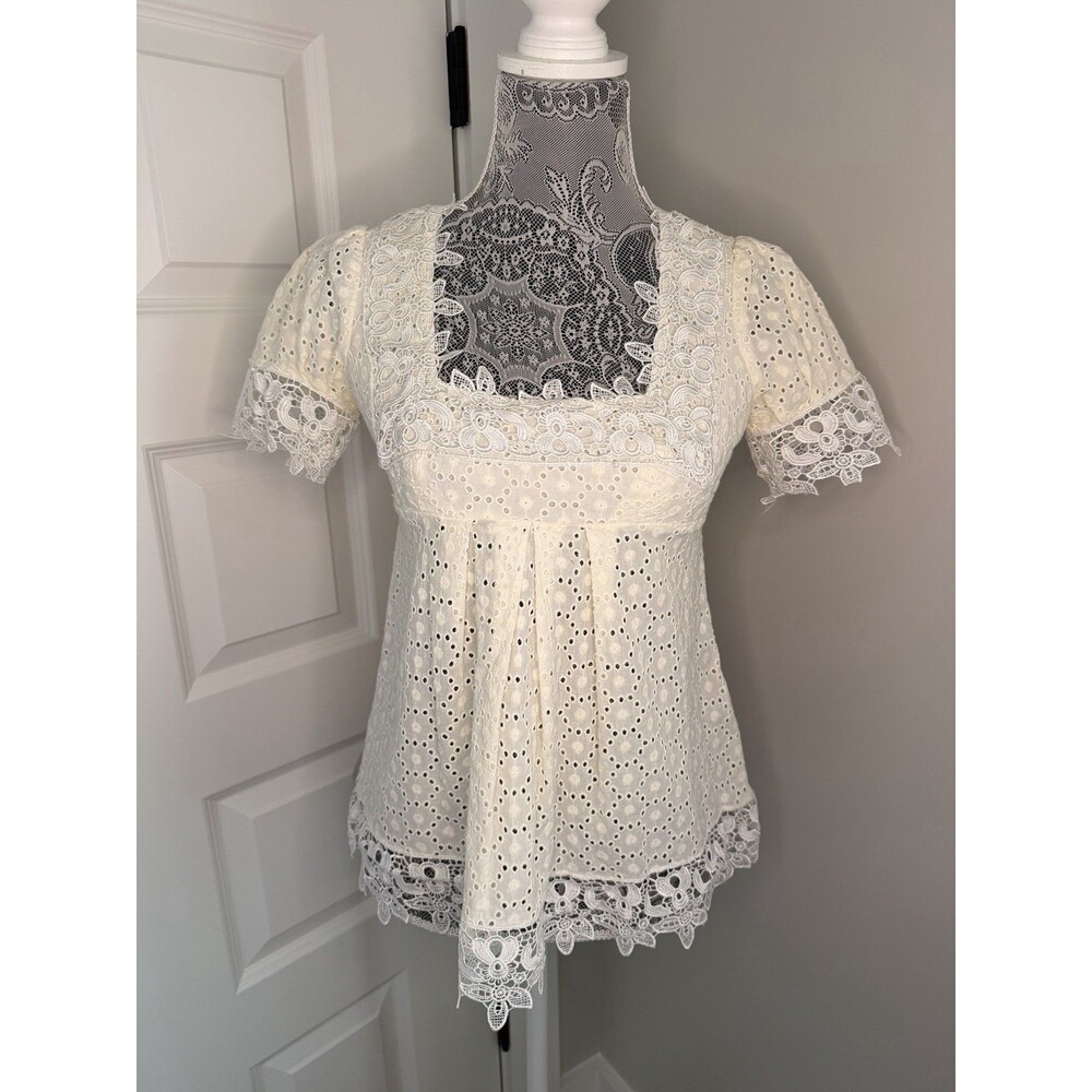 Intuitions Eyelet Lace Ecru Ivory Flutter Lace Sleeve Top Blouse Cottagecore